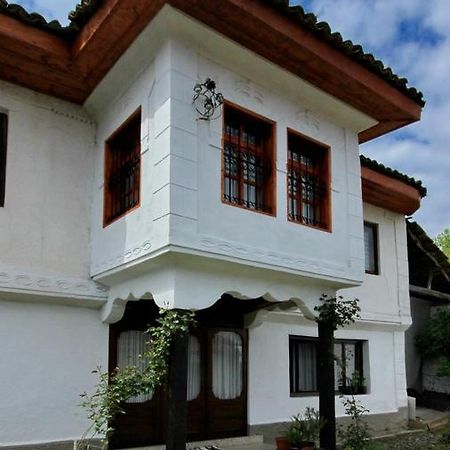 Bujtina Zhaveli Bed & Breakfast Gjakova Ngoại thất bức ảnh