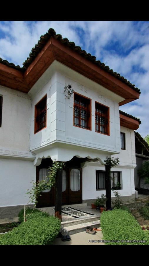 Bujtina Zhaveli Bed & Breakfast Gjakova Ngoại thất bức ảnh