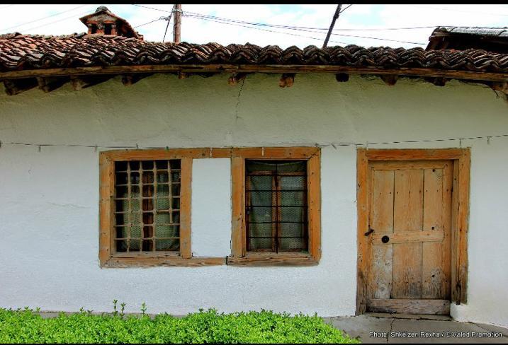 Bujtina Zhaveli Bed & Breakfast Gjakova Ngoại thất bức ảnh